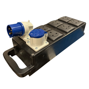 RUBBER BOX 16 AMP IN & OUT TO 6 X 13 AMP SOCKET DISTRO